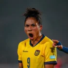 Nayely Bolaños hizo el segundo gol de Ecuador ante Chile.