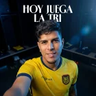 Hincha del Arsenal y periodista: la razón por la que tatuó la firma de Piero Hincapié