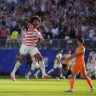 Estados Unidos se impuso 2-0 a Bosnia y avanzó a los octavos de final del Mundial 2026.