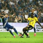 Emelec y Barcelona empataron 0-0 en el Clásico del Astillero.