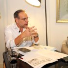 Andrés Roche es el precandidato del Partido Social Cristiano (PSC).