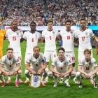 Jugadores de Inglaterra no pudieron en semifinales ante Argentina y se citaron por el tercer lugar ante Francia.