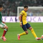 Piero Hincapié sufrió las nuevas reglas de la FIFA.