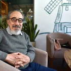 Jorge Ortiz es licenciado en leyes y periodista ecuatoriano. Ha publicado los libros Relatos para descifrar al mundo, Historias del mundo y Crónicas prodigiosas.