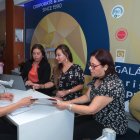 La asesoría en una agencia de viaje formal es importante para conseguir un boleto aéreo a buen precio.