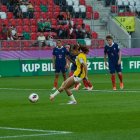 Fiorella Pico hizo el gol de penal en el primer tiempo para Ecuador.