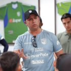 Juan Pablo Buch cambia de rumbo: dejó Libertad y asumió como nuevo entrenador de Orense SC.
