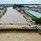Balao ha enfrentado históricamente inundaciones durante los inviernos. En marzo de 2026, una crecida afectó a más de 1.500 familias y dejó parte del cantón bajo el lodo