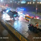 La lluvia registrada la tarde y noche del viernes 2 de octubre dejó calles anegadas y acumulación de agua en al menos 12 puntos de Guayaquil.