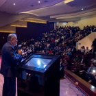 Raúl Jaramillo, director ejecutivo del INIAP, durante la apertura del primer Simposio Científico FIASA 2026, que reunió a más de 500 asistentes.