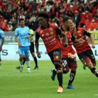 Deportivo Cuenca se alejó del descenso de la LigaPro 2026.