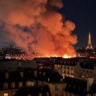 Una jornada de protestas sociales en Francia terminó con graves disturbios y la destrucción de un histórico edificio público en la ciudad de Limoges.