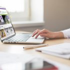 La plataforma está disponible en versión web y aplicación móvil.