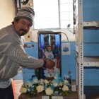 Pedido. Antes de cada entrenamiento o partido, Escalante se encomienda a la imagen y le pide que todo salga bien, no solo por los resultados, también pide que no haya lesiones.