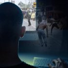 El troll es una persona con identidad desconocida que publica mensajes provocadores en redes.