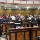 Un total de 120 asambleístas estuvieron presentes en la sesión que acaba de aprobar el proyecto de reformas al Código de la Democracia.