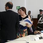 Destitución. El 13 de noviembre de 2018, con 94 votos la Asamblea destituía a la legisladora Sofía Espín.