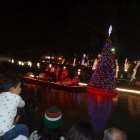 Al acto asistieron las autoridades de la ciudad y decenas de personas.