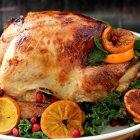 Para evitar la contaminación solo es necesario cocinar bien en el horno la carne del ave.