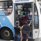 Los robos en los buses son constantes, dicen los usuarios.

PERIODISTA : KARLA LOPEZ

FECHA :12 /12/2019 

Agencia (ag-extra)
