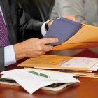 Petroecuador adjudicó la importación de 3,36 millones de barriles de diésel premium a la firma con sede en Singapur Trafigura Pte. Ltd.