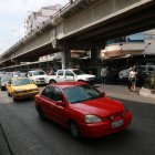 Incremento. La circulación en las inmediaciones de la bahía se complica por estas fechas. Se espera un aumento de vehículos en las últimas dos semanas.