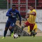 Luis Romero (d) jugó con Aucas 30 partidos de la LigaPro esta temporada.