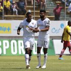 Antonio Valencia necesitó un tiempo  para adaptarse nuevamente al fútbol ecuatoriano. Al inicio inclusive se iba expulsado por jugar muy fuerte.