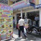 La venta de pollos en la ciudadela Huancavilca, al sur de la ciudad.

FECHA : 27/12/2019 

Agencia (ag-extra)