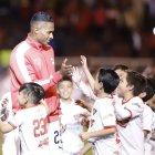 Antonio Valencia ha recibido muestras de cariño por todos los hinchas de Liga de Quito desde su llegada. 

Quito 18 de Julio de 2019 Agencia (ag - expreso ag - extra) PRESENTACION ANTONIO VALENCIA