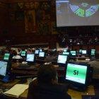 Con 61 votos, el pleno de la Asamblea aprobó la resolución para que la reforma tributaria vaya al Registro Oficial