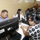 En la Zona 8 hay 24 sedes tradicionales donde el padre de familia puede acudir a inscribir a su hijo. La atención es de lunes a sábado.