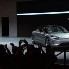Sony mostró su visión de carro eléctrico en CES 2020.
