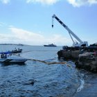 Buzos colaboran con la inspección marina de los trabajos.