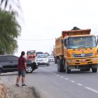 Un joven intenta cruzar la arteria. A la vez, un auto intenta entrar a una urbanización y otro salir de ella. 



Nota: Vanessa López

Foto: Valentina Encalada





ENERO 10 Guayaquil-Ecuador

Agencia (ag-expreso)