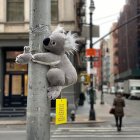 Los peluches se encuentran ubicados en distintos puntos de las avenidas principales de Nueva York.