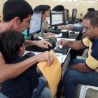 Los padres de familia deben acudir a las sedes con los requisitos que exige el proceso.