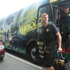 Javier Burrai y Gabriel Marques, jugadores del Ídolo, antes de viajar a territorio uruguayo.