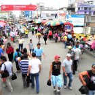 En el puente de Huaquillas, frontera con Perú, no hay controles.