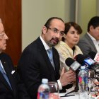 José Ayala Lasso, Pablo Dávila, Rosalia Arteaga, Darwin Seraquive y Hernán Pérez Loose son parte del Comité.