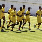 Los jugadores de Aucas debutan ante el Vélez Sarsfield en Buenos Aires. 





Agencia (ag-extra ag-expreso ag-quito)
