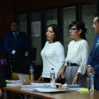 Diligencia. Casi una hora demoró la audiencia de la suspensión de la pena pedida por María Alejandra Vicuña