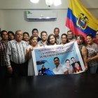 Los familiares de Juan Carlos Muñoz se reúnen para darle ánimo y pedir a las autoridades su retorno.