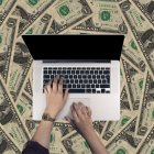 El servicio de desembolsos digitales es dirigido a los clientes de cada banco.