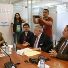 El rector de la Universidad, Roberto Passailaigue compareció a la Comisión de Participación Ciudadna