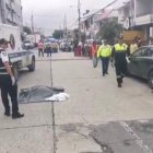 Mujer muere atropellada en la ciudadela Albatros.