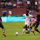 El delantero colombiano, Cristian Martínez Borja, anotó dos goles para Liga de Quito.