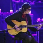 Desde 1988, el cofundador de la banda Mazzy Star compartió escenarios junto a Hope Sandoval.