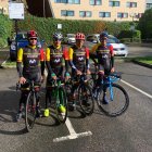 Richrad Carapaz (d) ocupa uno de los dos cupos de Ecuador para la prueba de ciclismo de ruta en Tokio. Caicedo (c) para la contrarreloj.