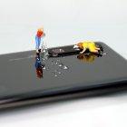 La superficie del móvil se convierte en una incubadora de gérmenes y bacterias.